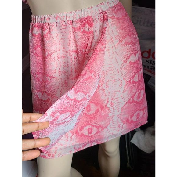 Printed Double Front Layer Skirt - Picture 2 of 4